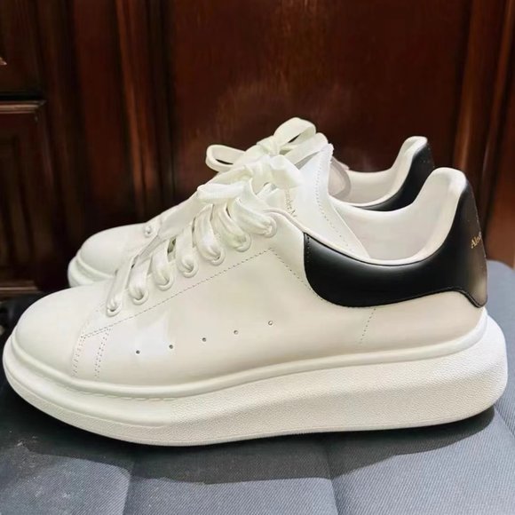 The latest McQueen white shoes for men and women